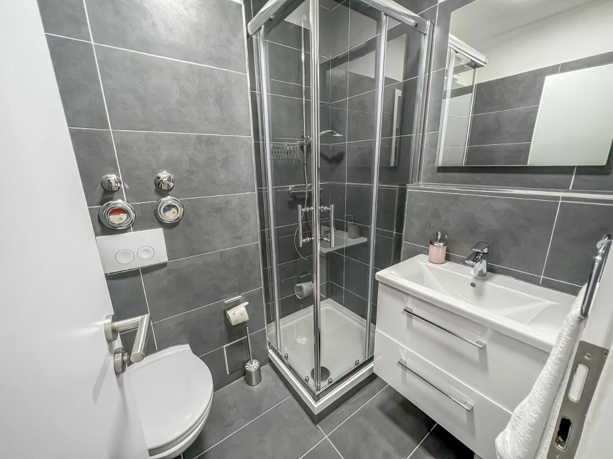 Moderne Studio Apartments In Nuernberg Ngoại thất bức ảnh
